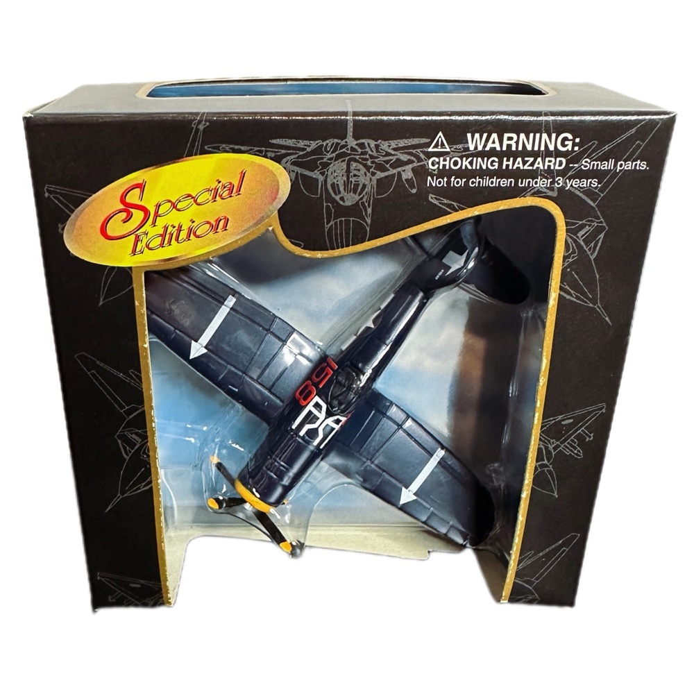MAISTO AIR FORCE SPECIAL EDITION F4U-1D CORSAIR DIECAST REPLICA PLANE NEW!